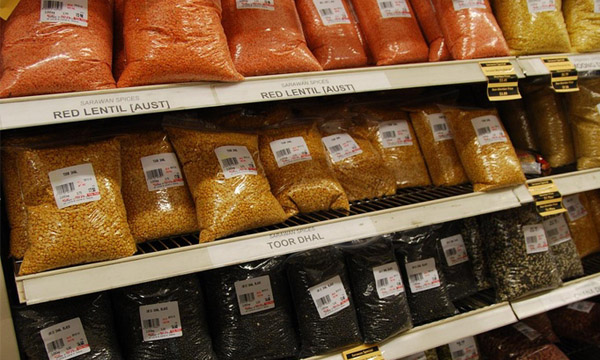 जप्त केलेली तूरडाळ नगरसेवकांनी स्वस्तात विकली, काँग्रेसचा आरोप