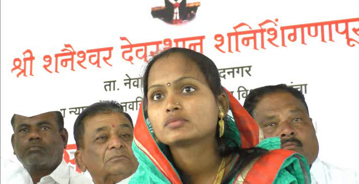 महिलांना चौथर्यावर प्रवेश नाहीच, महिला अध्यक्षांनी केला विरोध