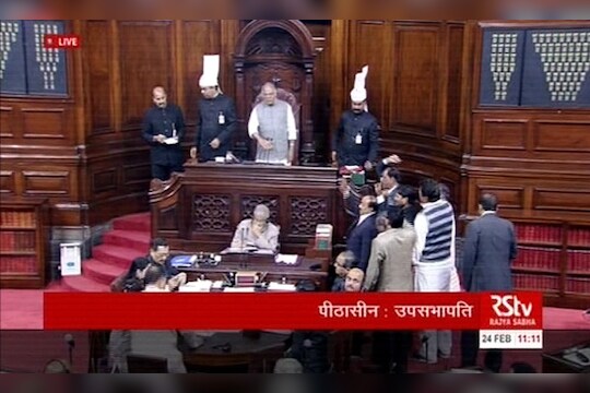  रोहित वेमुला प्रकरणावरून राज्यसभेत गदारोळ