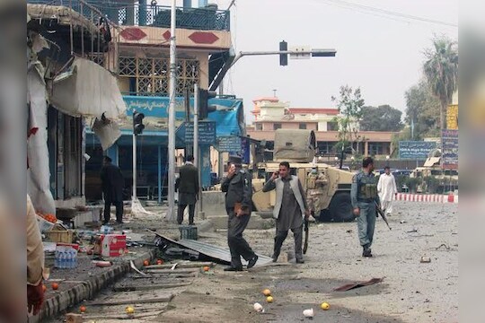 जलालाबादमध्ये भारतीय दुतावासाजवळ आत्मघातकी हल्ला, सर्व भारतीय सुखरुप