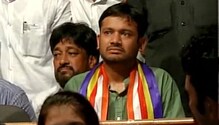 संघ म्हणजे संसद नाही, मोदी म्हणजे देश नाही - कन्हैय्या कुमार संघ म्हणजे संसद नाही, मोदी म्हणजे देश नाही - कन्हैय्या कुमार