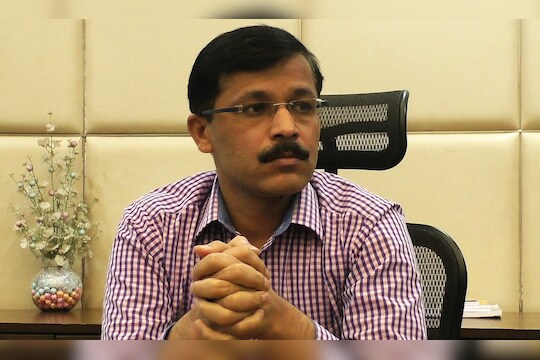 नागपुरात संघर्ष थांबेना, सत्ताधाऱ्यांनी आयुक्त तुकाराम मुंढेंनाच दिला असा दणका!