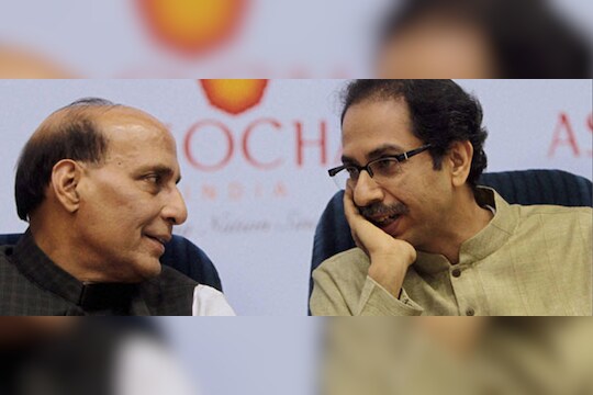 राजनाथ सिंहांचा उद्धव ठाकरेंना फोन, नोटबंदीबाबत मन वळवण्याचा प्रयत्न ?