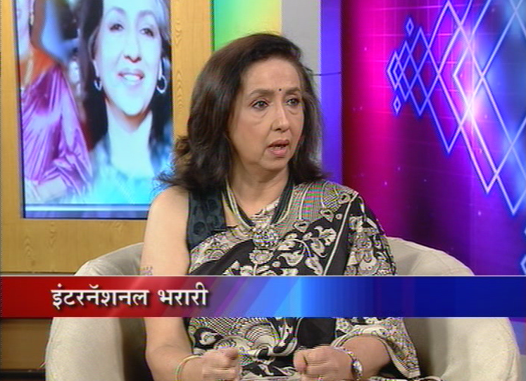 सेलिब्रिटी 'टाॅक टाइम'मध्ये नीना कुलकर्णी