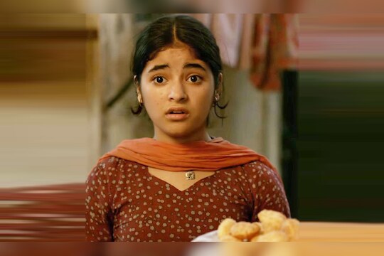 झायरा वसीमच्या निर्णयावर अब्बू आझमी आणि शिवसेनेत जुंपली! Zaira Wasim | Shivsena | BJP | Abu Azmi |