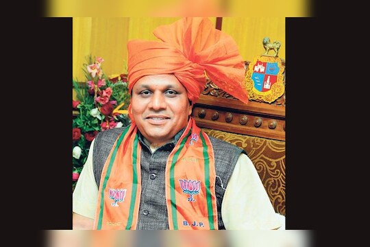 'या' दिग्गजांना मतदारराजाने दाखवला घरचा रस्ता 