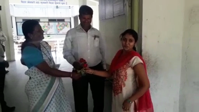 'आर्ची आली आर्ची...',अखेर रिंकू परीक्षेला पोहचली