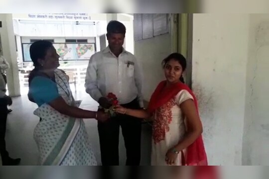 'आर्ची आली आर्ची...',अखेर रिंकू परीक्षेला पोहचली