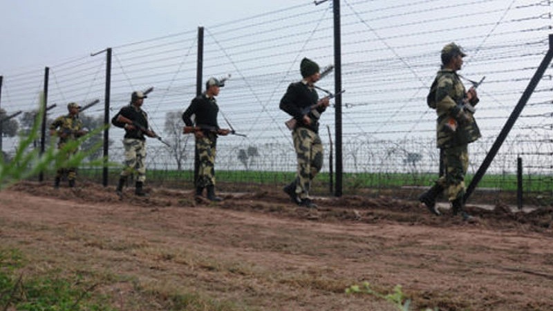 पाकिस्तानचा धक्कादायक प्लान, कोरोना झालेल्या दहशतवाद्यांना भारतात पाठवण्याची तयारी