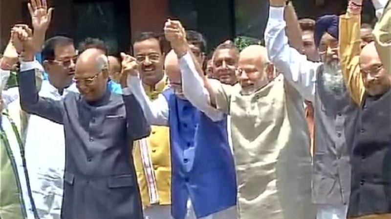 राष्ट्रपतीपदाच्या निवडणुकीसाठी रामनाथ कोविंद यांचा उमेदवारी अर्ज दाखल