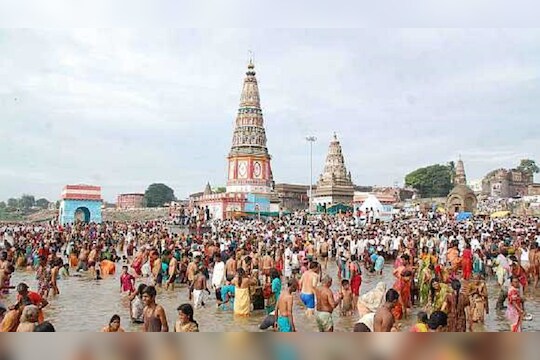विठ्ठल दर्शनाची लागलीसी आस