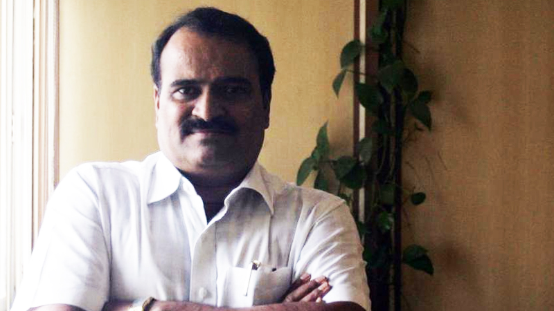 विश्वास पाटलांना तात्पुरता दिलासा