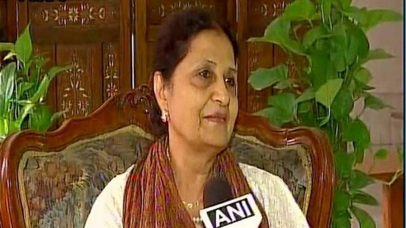 23 वर्षांपासून ही पाकिस्तानी वंशाची महिला नरेंद्र मोदींना राखी बांधतेय