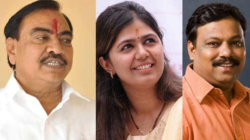 भाजपमधील बंडखोरांचा नेत्यांवर वाढता दबाव, एकनाथ खडसे पंकजा मुंडेंच्या भेटीला