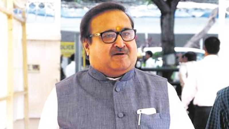 प्रकाश मेहता तुम्ही मंत्रिपदाचा राजीनामा द्याच !