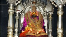 कोरोनाची दहशत पसलेली असताना तुळजाभवानी मंदिराबाबत गंभीर प्रकार समोर कोरोनाची दहशत पसलेली असताना तुळजाभवानी मंदिराबाबत गंभीर प्रकार समोर