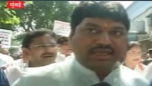 'सामान्य लोकांचं कंबरडं नोटबंदीनी मोडलं'