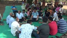 'ज्वारी बहरात, हुरडा पार्ट्या जोरात'; अशी साजरी होते बारामतीत 'हुरडा पार्टी'