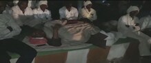 अकोल्यात यशवंत सिन्हा यांनी पोलीस मुख्यालयातच पथारी टाकली ! अकोल्यात यशवंत सिन्हा यांनी पोलीस मुख्यालयातच पथारी टाकली !