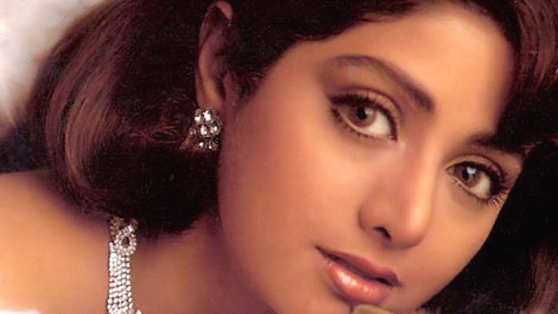 श्रीदेवी यांचं पार्थिव खासगी विमानानं आज मुंबईत होणार दाखल