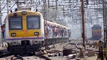 मुंबईच्या तीनही मार्गावर आज मेगाब्लॉक; 'असं' असेल वेळापत्रक
