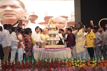 असा साजरा झाला उदयनराजेंच्या वाढदिवस सोहळा असा साजरा झाला उदयनराजेंच्या वाढदिवस सोहळा