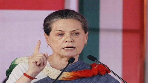 पंतप्रधान नरेंद्र मोदी यांनी जनतेपुढे असे चित्र निर्माण केले की २०१४ पूर्वी आपला देश म्हणजे जणू काही एक कृष्णविवर होते. मोदी पंतप्रधान होण्यापूर्वी काही घडलेच नाही का? 