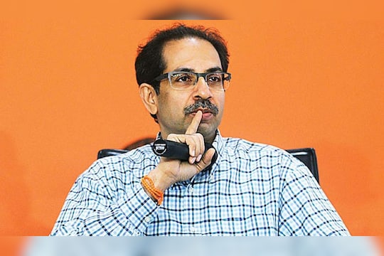 ५६ इंच छातीपेक्षा, छातीवर किती मेडल आहेत त्याला अधिक महत्त्व- उद्धव ठाकरे