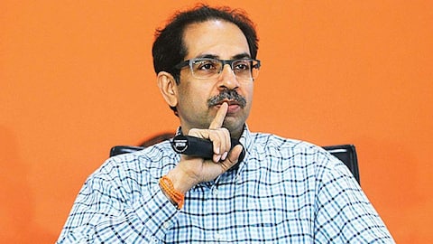 आतापर्यंत बारामतीचे बागवान आणि शरद पवार या दोनच व्यक्ती दिल्लीमध्ये प्रसिद्ध झाल्या आहेत