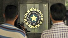 बीसीसीआयला आरटीआय अंतर्गत आणा, विधी आयोगाचा केंद्राकडे अहवाल बीसीसीआयला आरटीआय अंतर्गत आणा, विधी आयोगाचा केंद्राकडे अहवाल