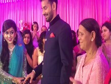 फोटो फीचर : तेजप्रताप आणि ऐश्वर्या रायचा पाटण्यात साखरपुडा!