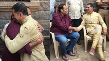 गळाभेट अक्षयकुमारची, चर्चा मात्र उदयनराजेंची ! गळाभेट अक्षयकुमारची, चर्चा मात्र उदयनराजेंची !