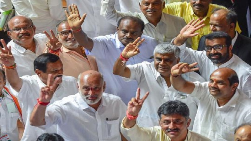 कुमारस्वामी बुधवारी घेणार मुख्यमंत्रीपदाची शपथ, आघाडी सरकारची लागणार कसोटी!