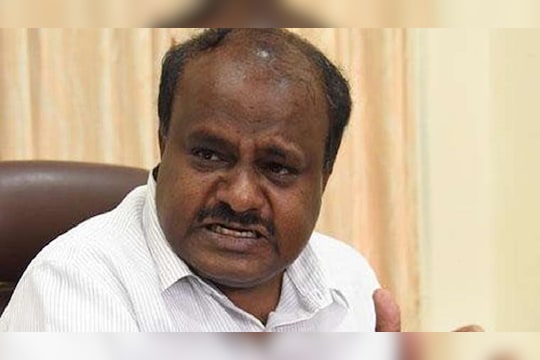 कर्नाटकातील Congress - JDS सरकारचं भवितव्य विधानसभा अध्यक्षांच्या हातात; आज निर्णय!