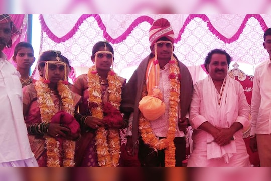 एका लग्नाची आदर्श गोष्ट, एकाच मांडवात दोन बहिणींशी विवाह