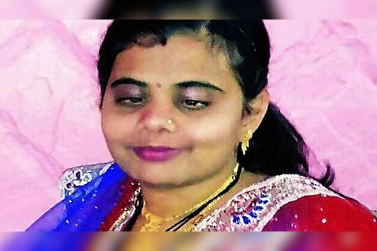 देशातली पहिली दृष्टिहीन उपजिल्हाधिकारी प्रांजल पाटील