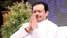 भय्यू महाराजांच्या आत्महत्या प्रकरणाला नवं वळण, तरुणीच्या चौकशीने गुढ वाढलं