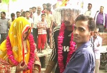 'हम दिल दे चुके सनम',पतीने आपल्या पत्नीचं प्रियकरासोबत लावून दिलं लग्न !
