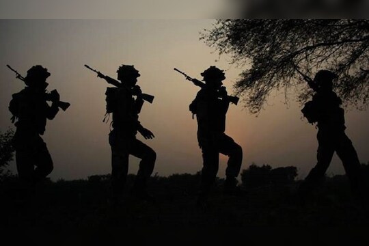 भारतीय लष्करानं 'असा' केला दहशतवाद्यांचा खात्मा, हा पहा सर्जिकल स्ट्राइक व्हिडिओ