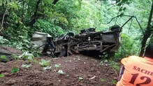 Bus Accident : पोलादपूर दुर्घटनेतील मृतांची नावं Bus Accident : पोलादपूर दुर्घटनेतील मृतांची नावं