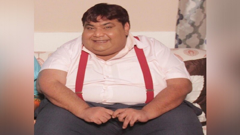 जर कुमार आझाद यांनी दुसरी सर्जरी केली असती तर त्यांचं वजन 90 किलो झालं असतं. पण हाता फार नसल्यामुळे त्यांनी सर्जरीला नकार दिला. जर कुमार आझाद यांनी दुसरी सर्जरी केली असती तर त्यांचं वजन 90 किलो झालं असतं. पण हाता फार नसल्यामुळे त्यांनी सर्जरीला नकार दिला.
