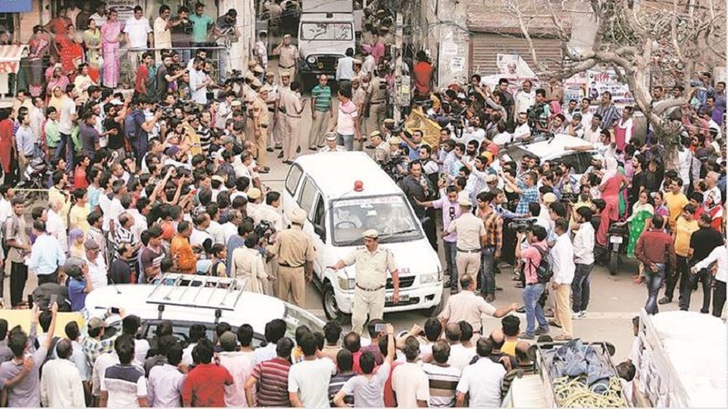 Buradi Case: धक्कादायक व्हिडिओ समोर, आत्महत्येची मिळून करत होते तयारी