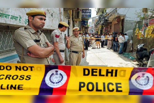 तुरुंगात असलेल्या 'या' बाबाचे भक्त होते बुरांडीचं कुटुंब
