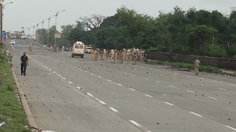 Mumbai Band LIVE :नवी मुंबईत आंदोलनाचा भडका, पोलिसांची दोन वाहनं जाळली