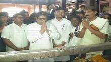 PHOTOS : राज ठाकरेंनी घेतलं पैठणच्या नाथ महाराजांच्या समाधीचं दर्शन