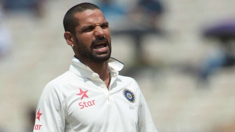 खराब फॉर्म आणि खराब क्षेत्ररक्षणामुळे शिखर धवनला या सामन्यातून वगळण्यात आले. त्याच्या जागी चेतेश्वर पुजाराची टीममध्ये वर्णी लागली आहे. खराब फॉर्म आणि खराब क्षेत्ररक्षणामुळे शिखर धवनला या सामन्यातून वगळण्यात आले. त्याच्या जागी चेतेश्वर पुजाराची टीममध्ये वर्णी लागली आहे.