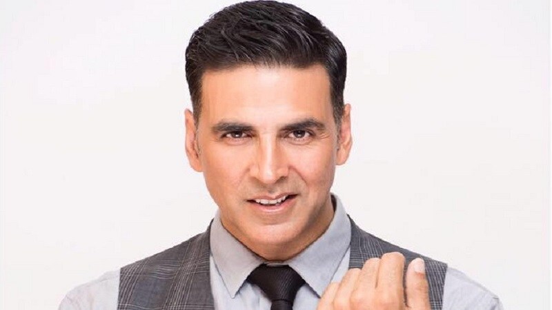 अक्षयचे इंस्टाग्राम फोलोअर्स २ करोड झाले आहेत. तो बॉलिवूडचा पहिला अभिनेता बनला आहे ज्याच्या फोलोअर्सची संख्या २ करोडपेक्षा जास्त आहे. अक्षयचे इंस्टाग्राम फोलोअर्स २ करोड झाले आहेत. तो बॉलिवूडचा पहिला अभिनेता बनला आहे ज्याच्या फोलोअर्सची संख्या २ करोडपेक्षा जास्त आहे.