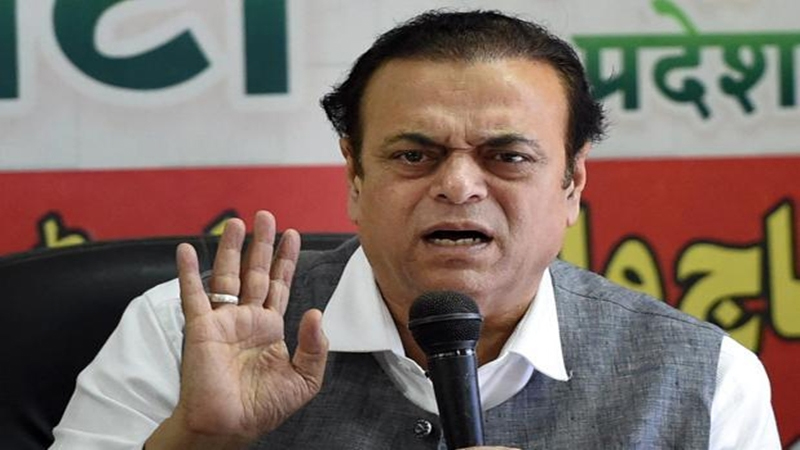 अबू आजमींची खळबळजनक टीका, मागितला मोदींच्या आईच्या जन्माचा पुरावा