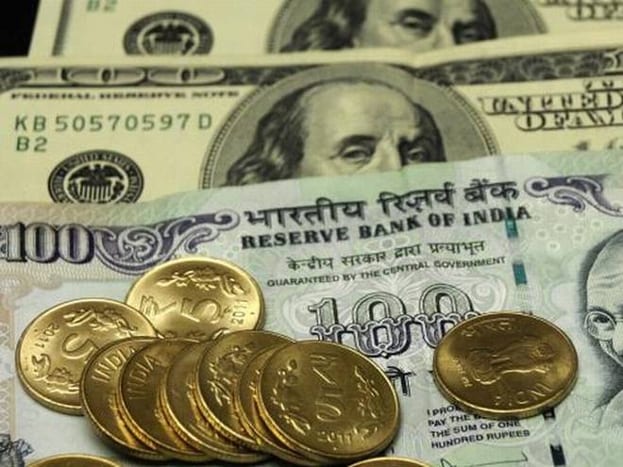 4)ध्येय निश्चित करा : कोणत्याही वाटेवर जाताना पोहचण्याचं ठिकाण हे माहिती हवं. त्यामुळे जर श्रीमंत व्हायचं असेल तर त्यासाठीही तुमचं ध्येय हे पक्क हवं. आपल्या ध्येयासाठीची मेहनतही सच्ची हवी. 4)ध्येय निश्चित करा : कोणत्याही वाटेवर जाताना पोहचण्याचं ठिकाण हे माहिती हवं. त्यामुळे जर श्रीमंत व्हायचं असेल तर त्यासाठीही तुमचं ध्येय हे पक्क हवं. आपल्या ध्येयासाठीची मेहनतही सच्ची हवी.
