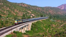 कोकण रेल्वे पश्चिम महाराष्ट्राशी जोडणार